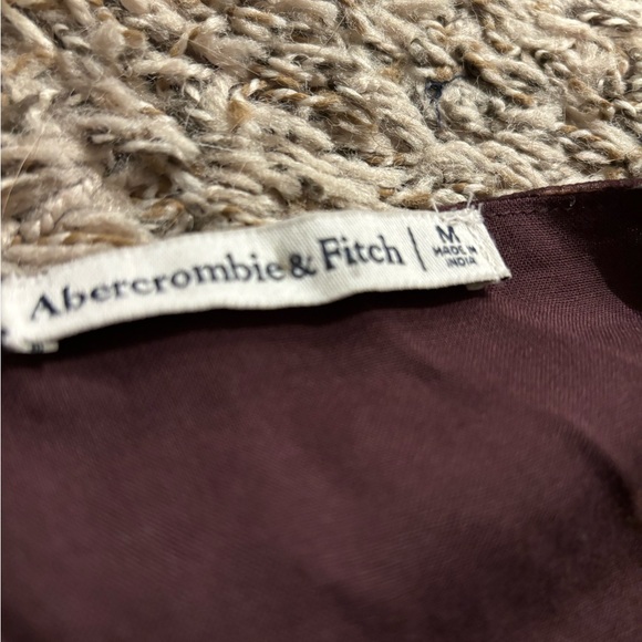 Abercrombie Plunge Cropped Blouse - Picture 3 of 3